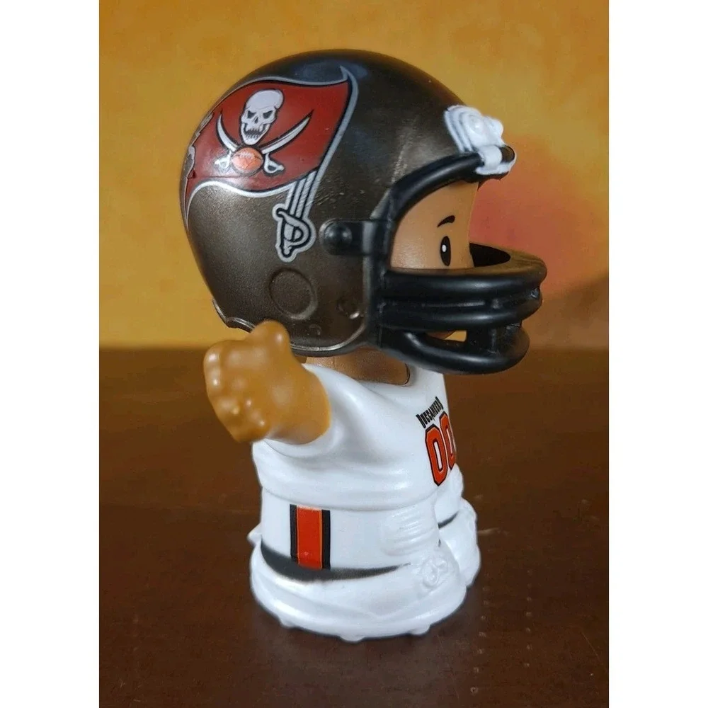 Fisher Price Little People NFL Tampa Bay Buccaneers Player White Uniform
